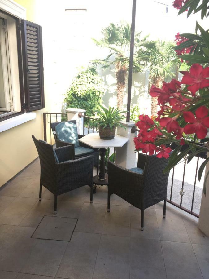 Rooms Tusculum Опатия Екстериор снимка